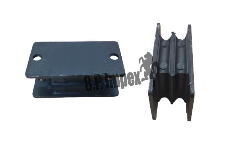 Front Engine Mounting