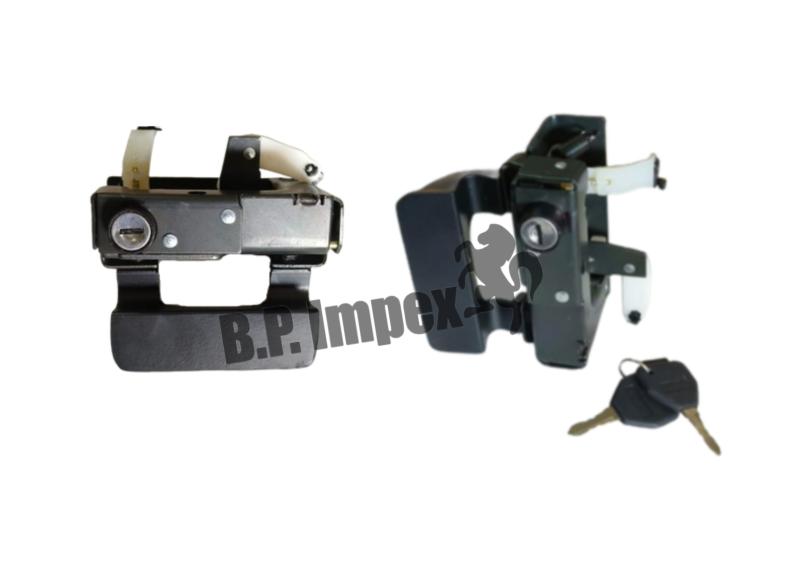 DOOR LOCK ASSEMBLY LH