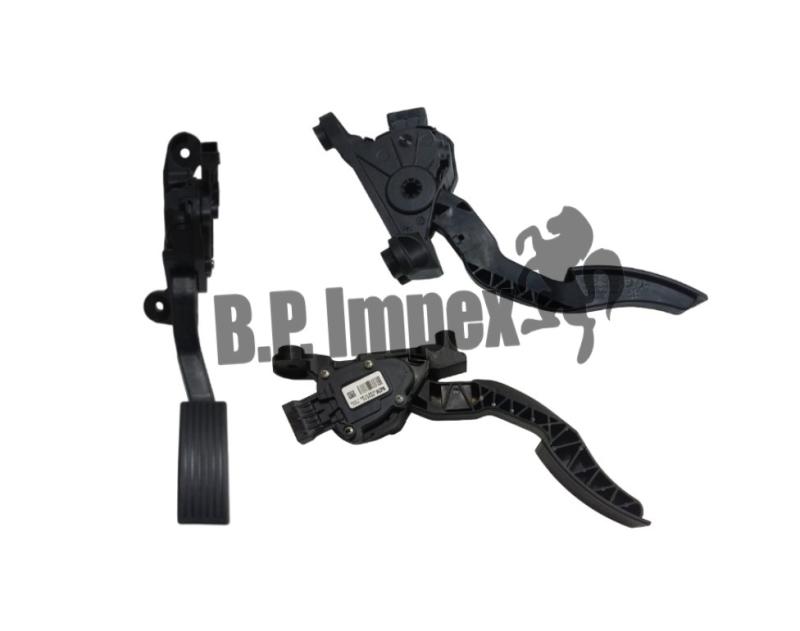 32700-C7900 32700C79